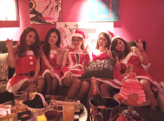 What Is PARTY GIRL?いつもと違う女子会をしたいなら、PARTY GIRLで！おしゃれなレンタルスペースを使えば、お料理やデコレーションを自由に演出できるのであなただけのオリジナルパーティーが実現します！お家でもレストランでもカラオケでもない、レンタルスペースで新しい体験をぜひ！